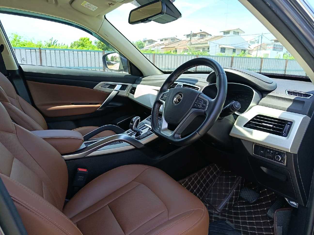 used 2020 Proton X70 Premium 1.8