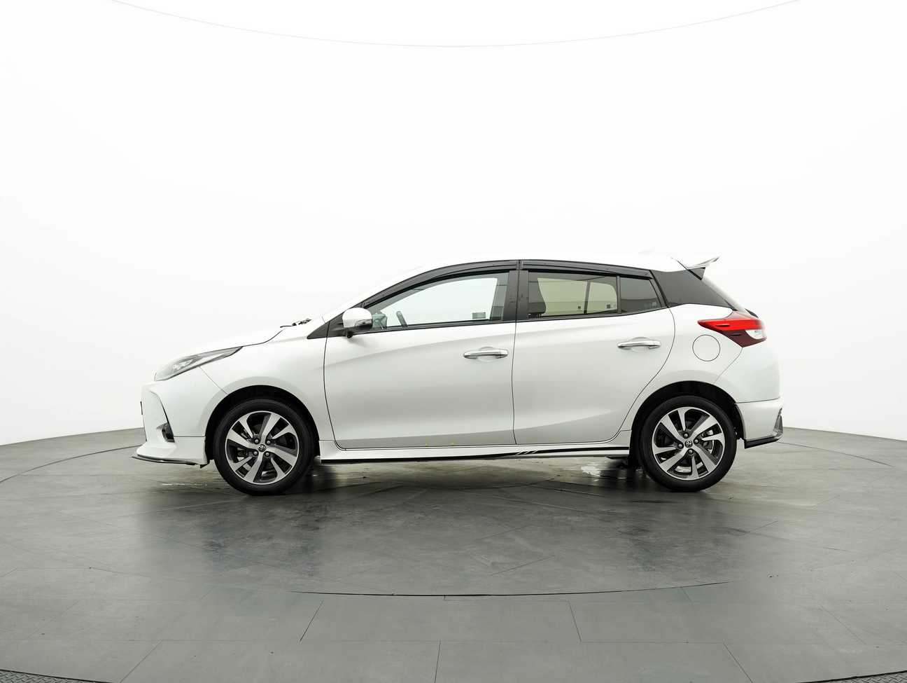 terpakai 2021 Toyota Yaris G 1.5