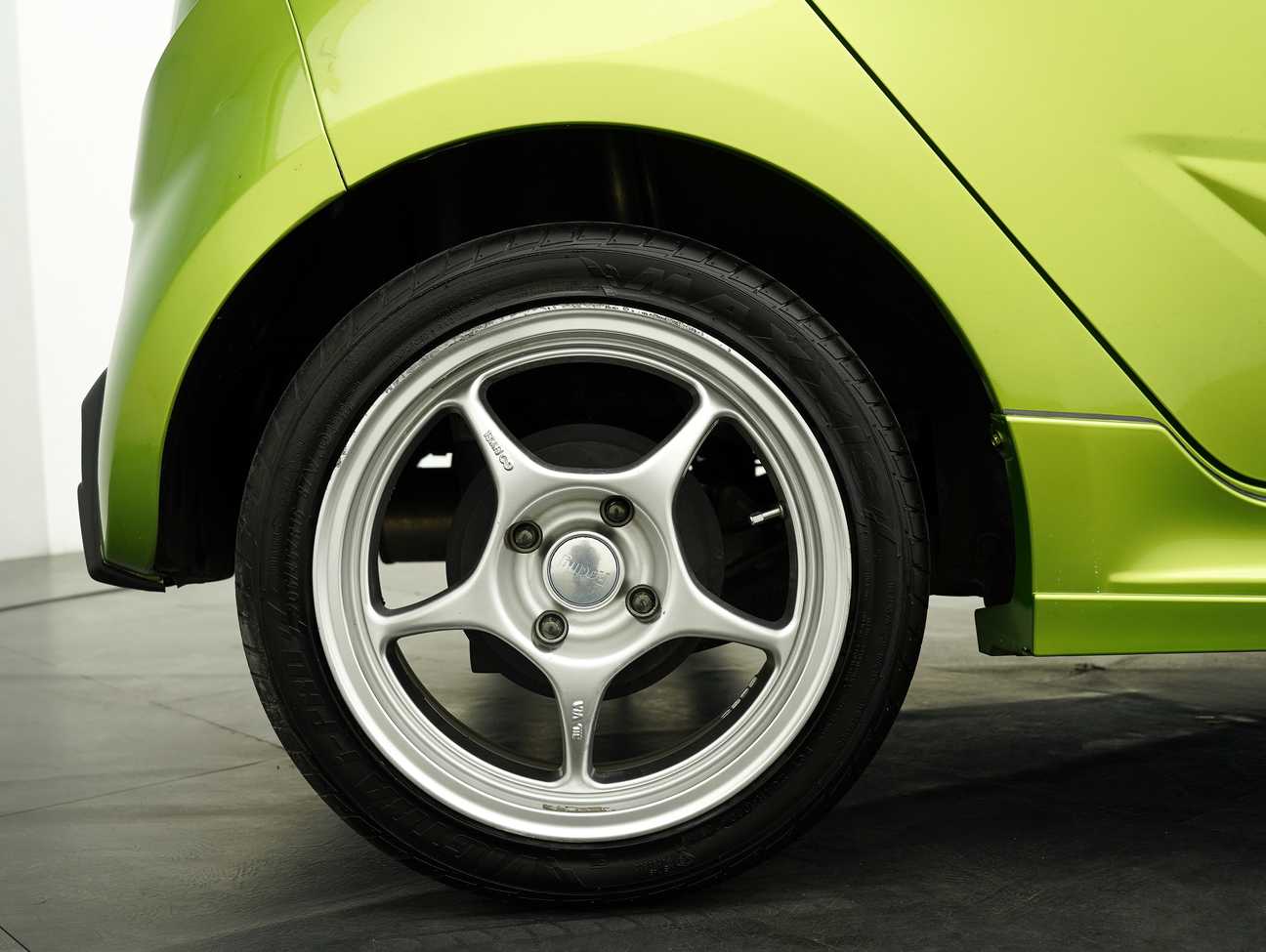 terpakai 2014 Proton Iriz Standard 1.3