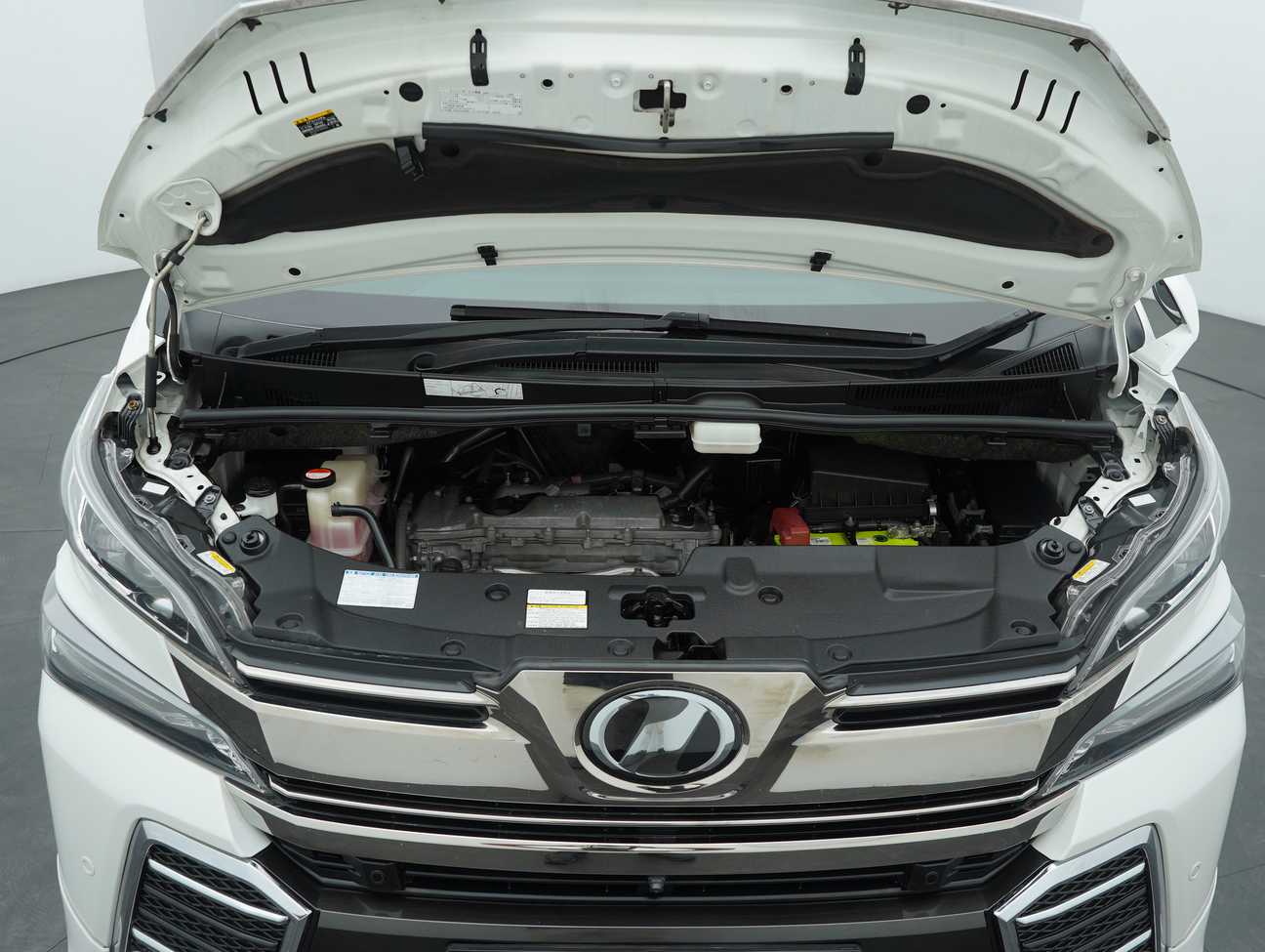 used 2016 Toyota Vellfire ZG 2.5