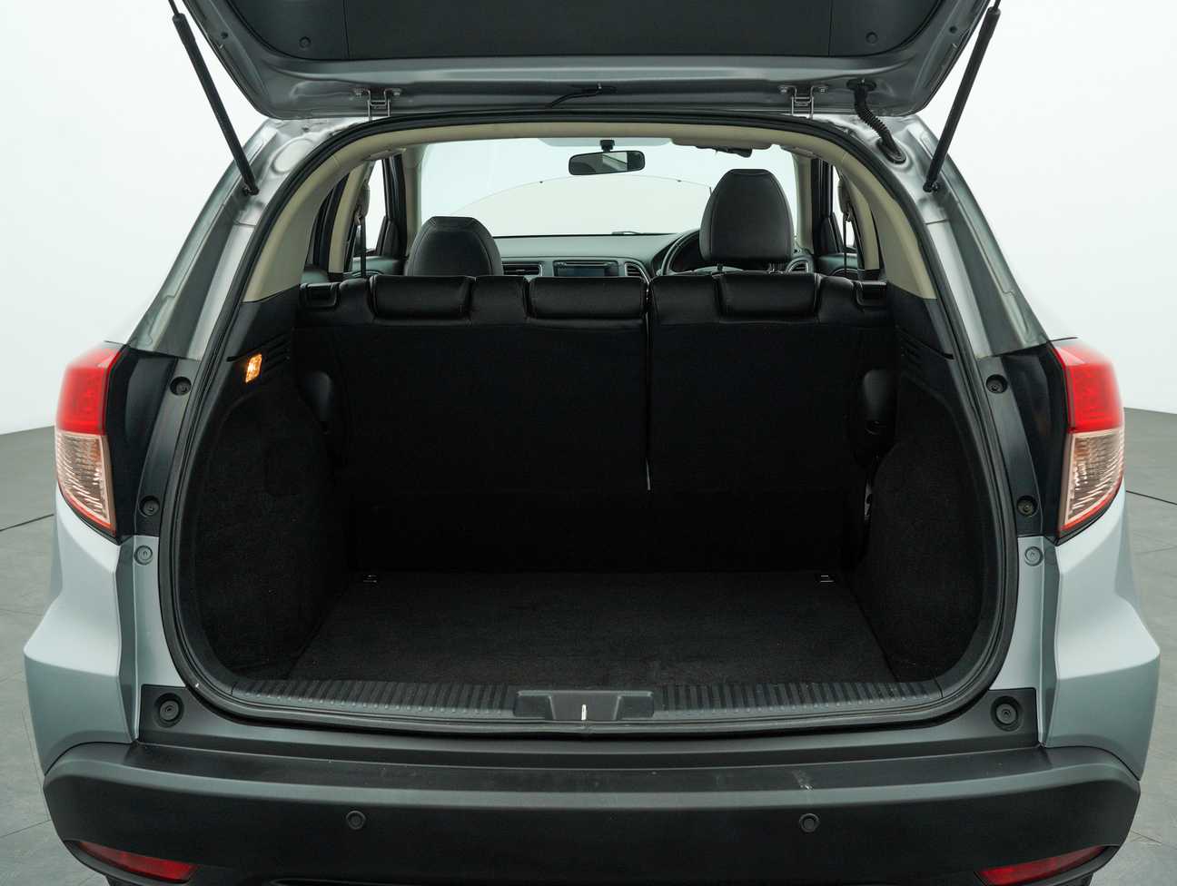 used 2016 Honda HR-V V 1.8