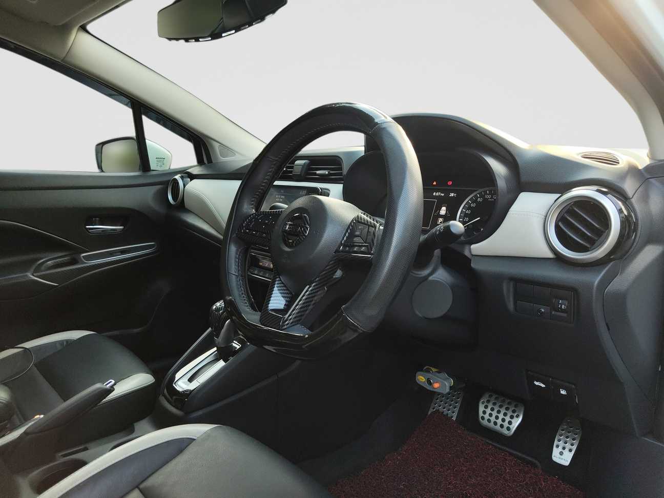 used 2023 Nissan Almera VLT 1.0