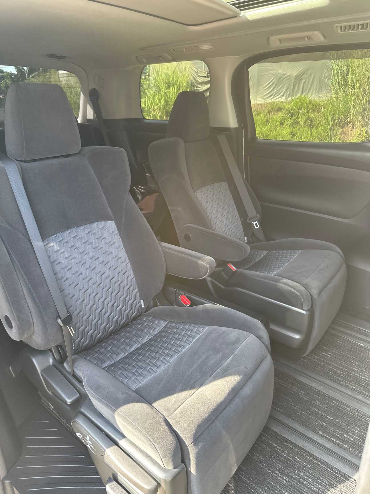 terpakai 2017 Toyota Vellfire Z 2.5