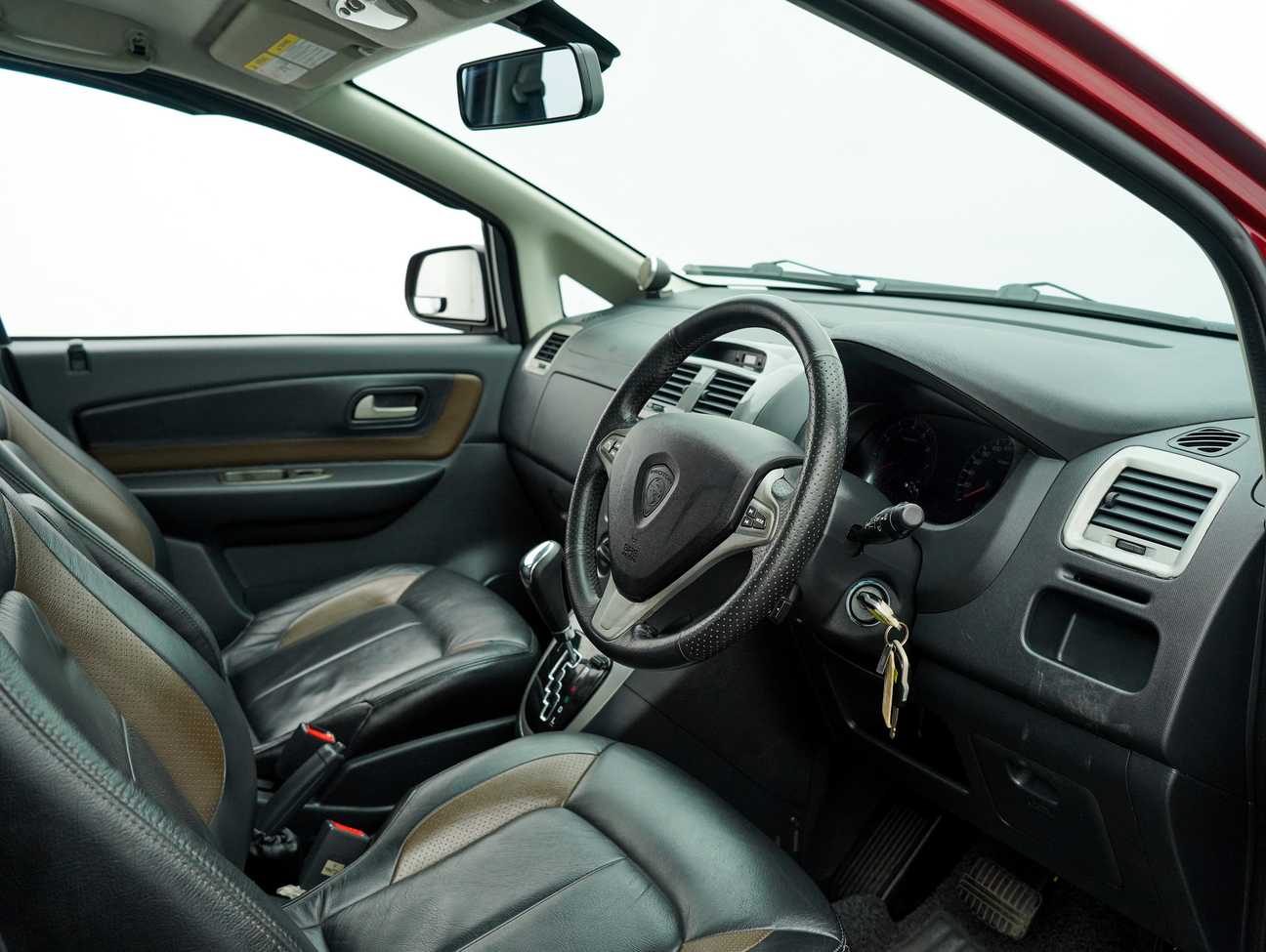 used 2014 Proton Exora Bold CFE Premium 1.6