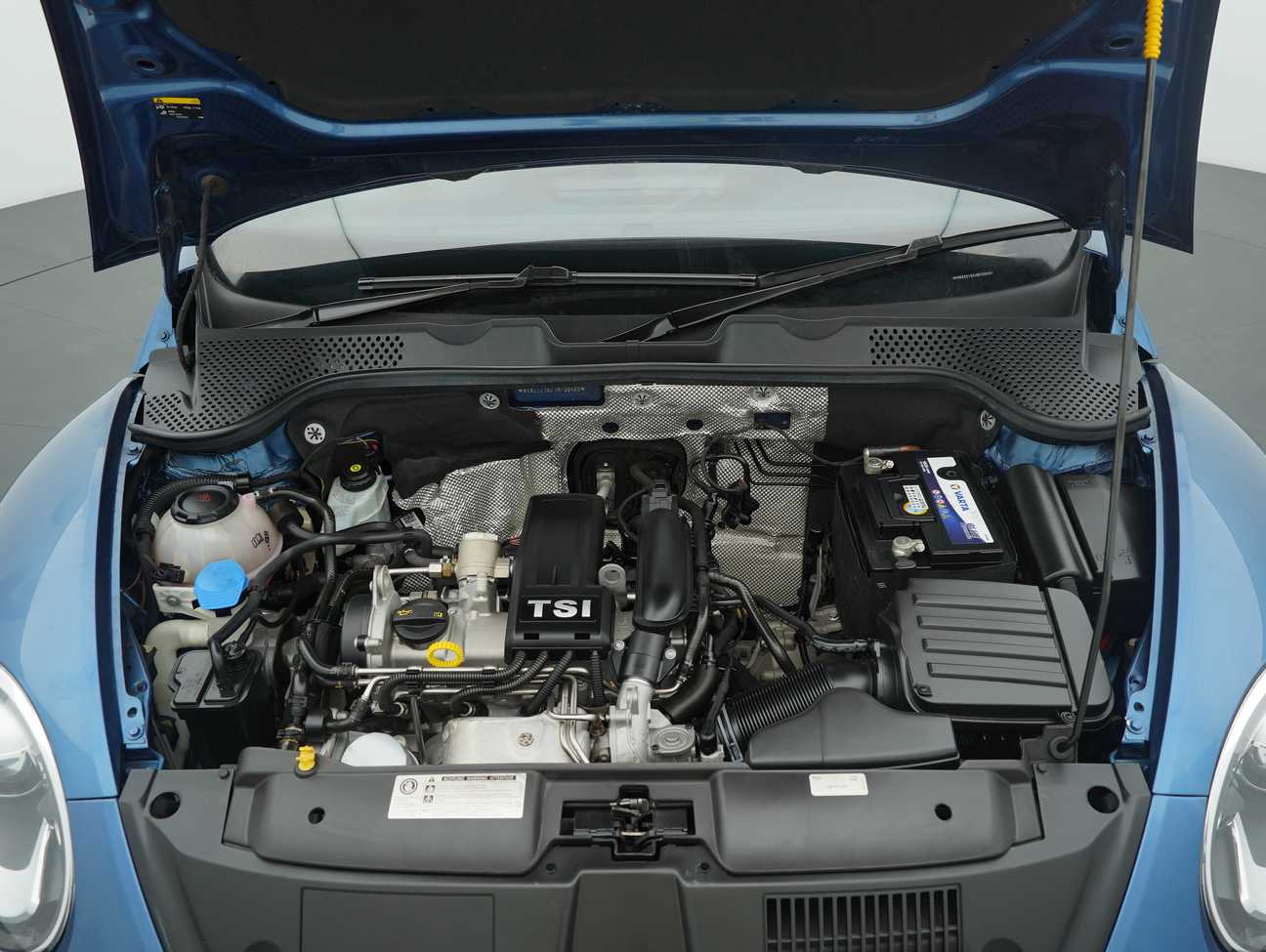 terpakai 2018 Volkswagen BEETLE  1.2