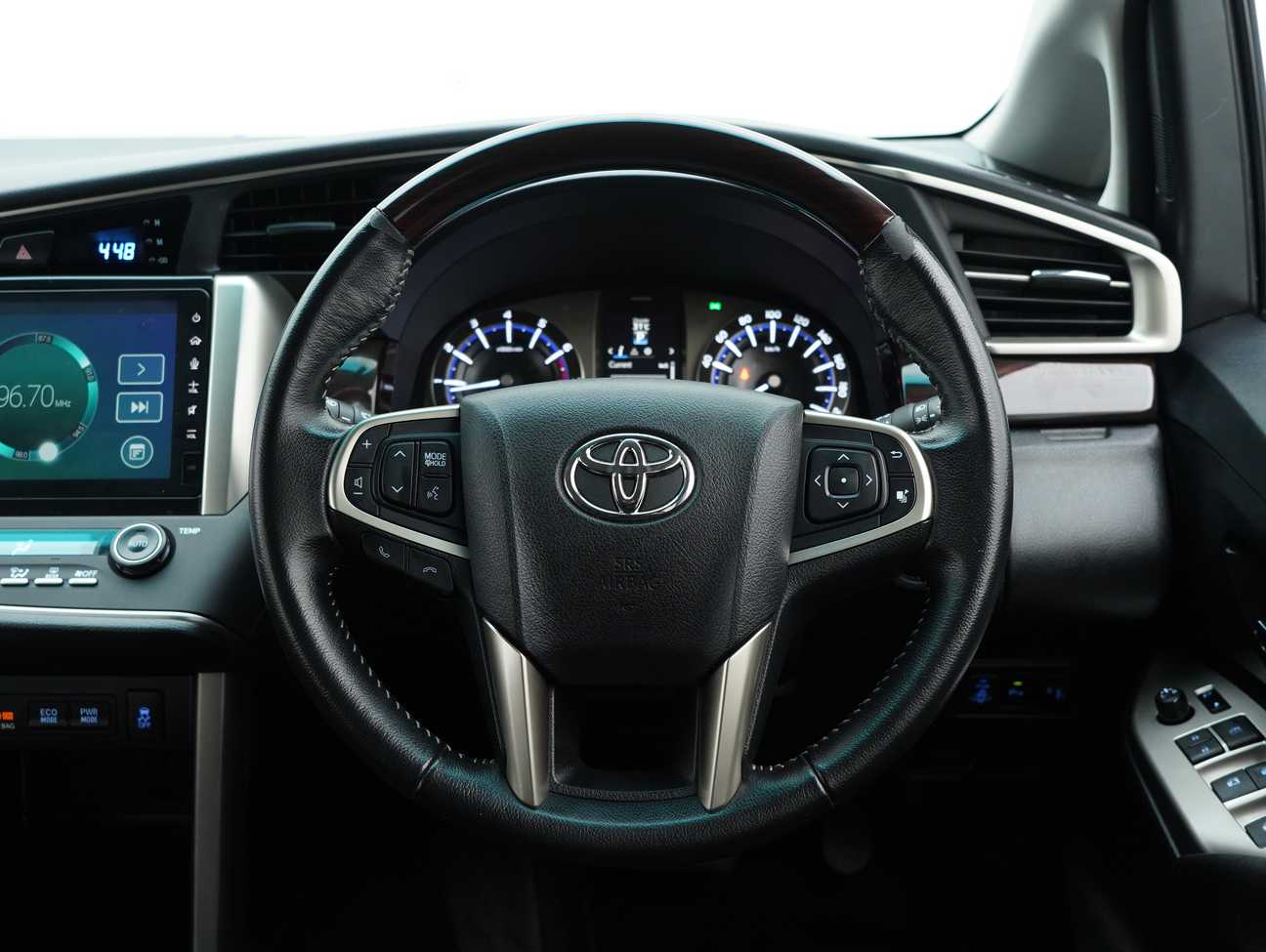 used 2021 Toyota Innova G 2.0