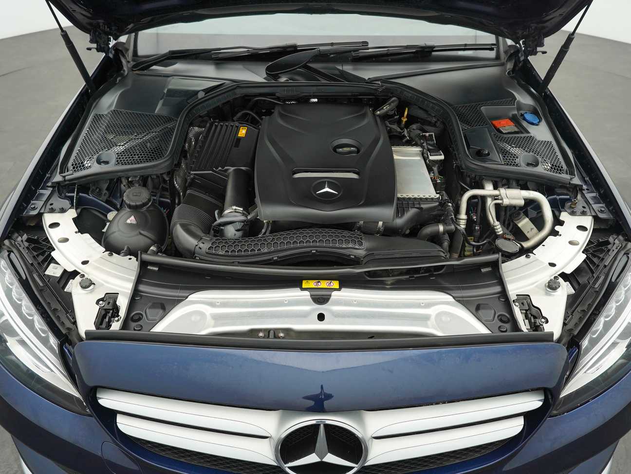 used 2017 Mercedes-Benz C200 AMG Line 2.0