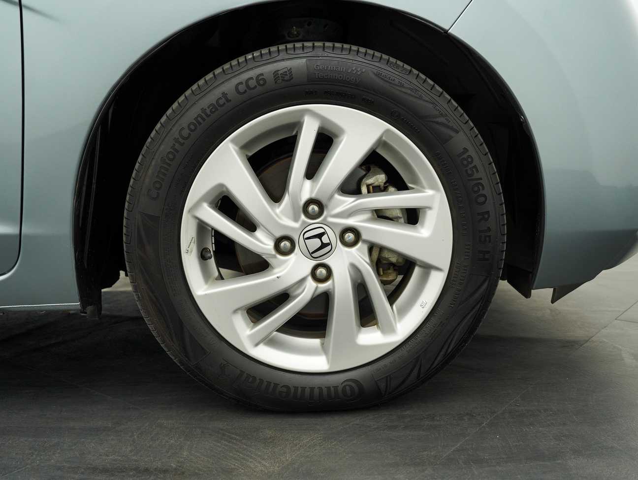 used 2016 Honda Jazz E 1.5