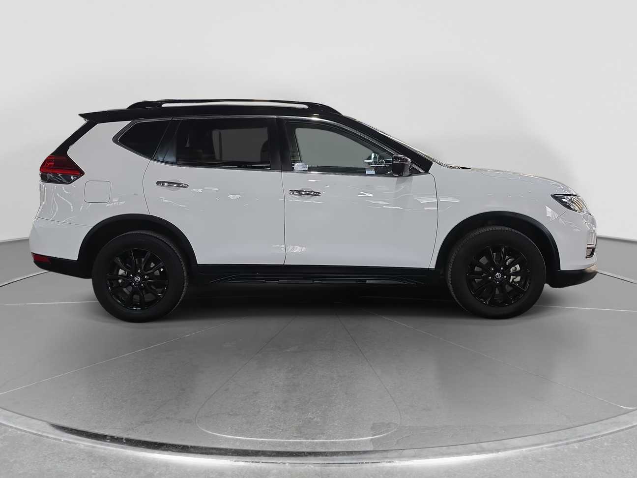 used 2020 Nissan X-Trail Mid 2.0