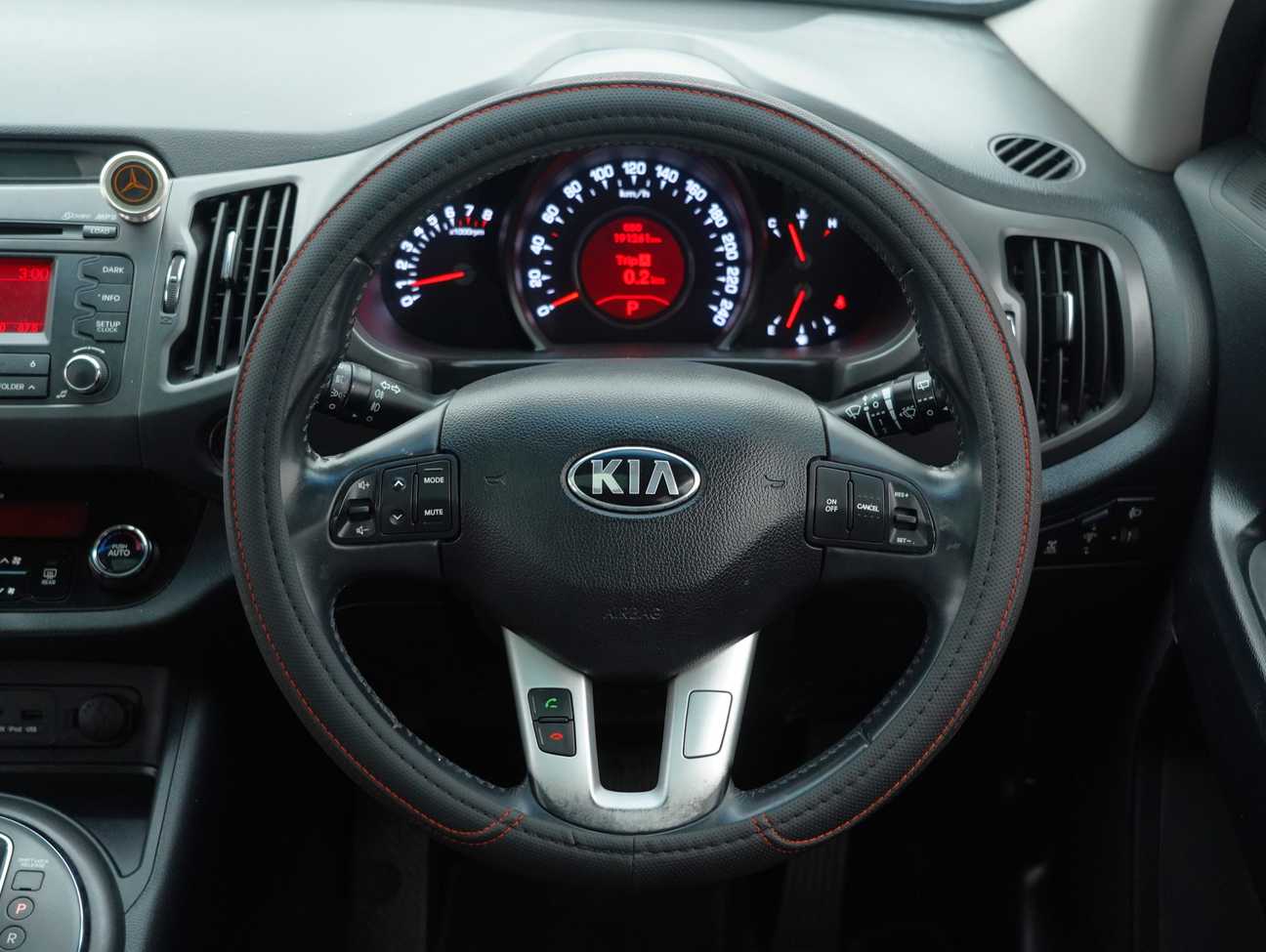 terpakai 2013 Kia Sportage  2.0