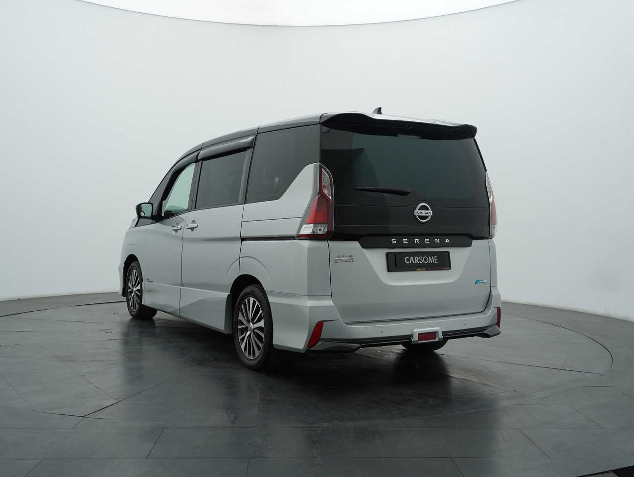 used 2018 Nissan Serena S-Hybrid High-Way Star 2.0