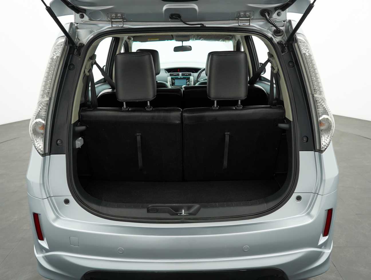 used 2015 Perodua Alza Advance 1.5