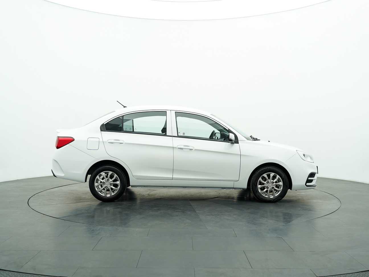 terpakai 2020 Proton Saga Standard 1.3