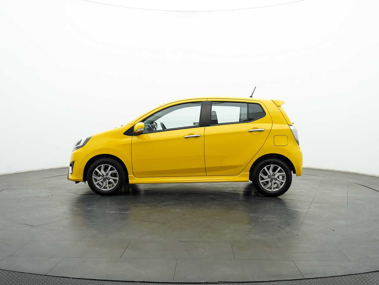 used 2017 Perodua AXIA Advance 1.0