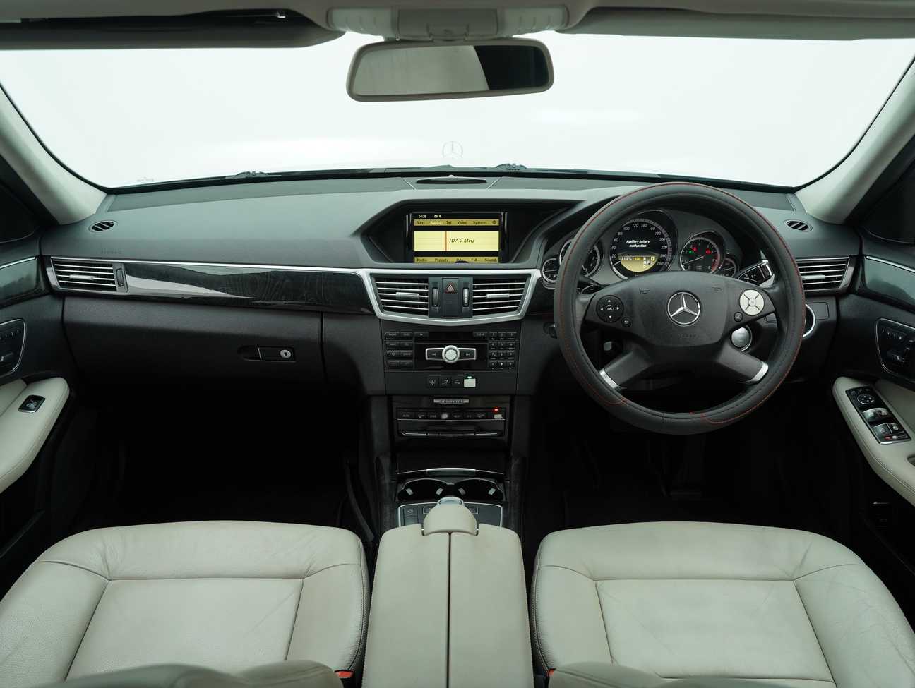 used 2012 Mercedes-Benz E250 Avantgarde CGI 1.8
