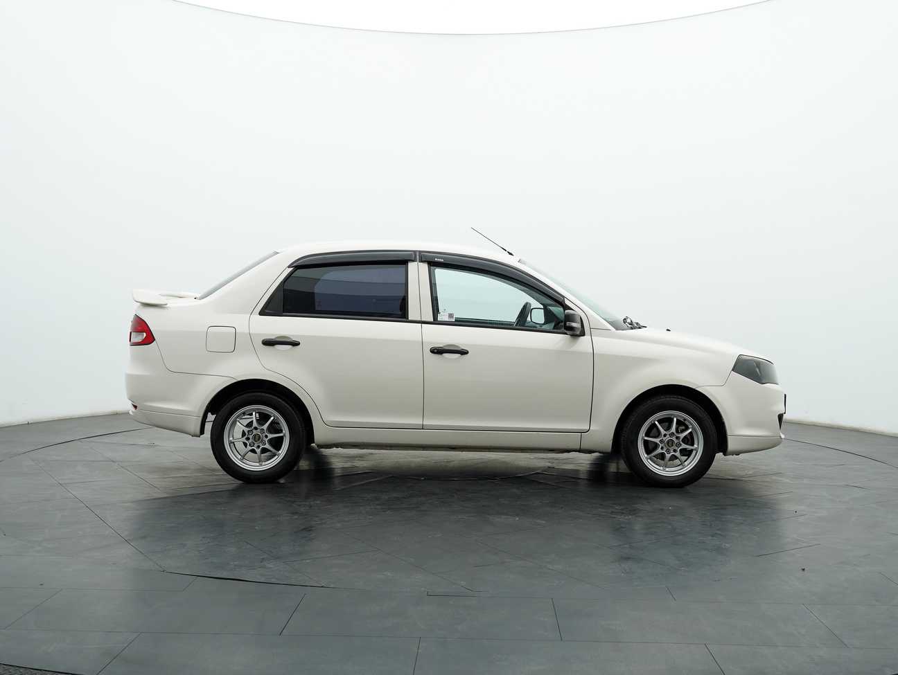 terpakai 2014 Proton Saga SV 1.3