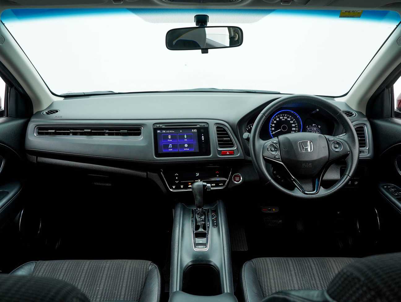 used 2017 Honda HR-V V 1.8