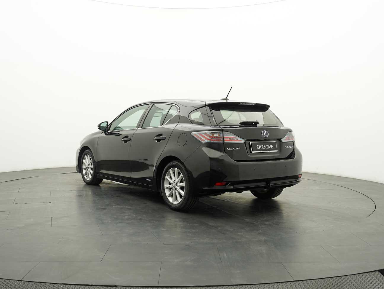 used 2013 Lexus CT 200h  1.8