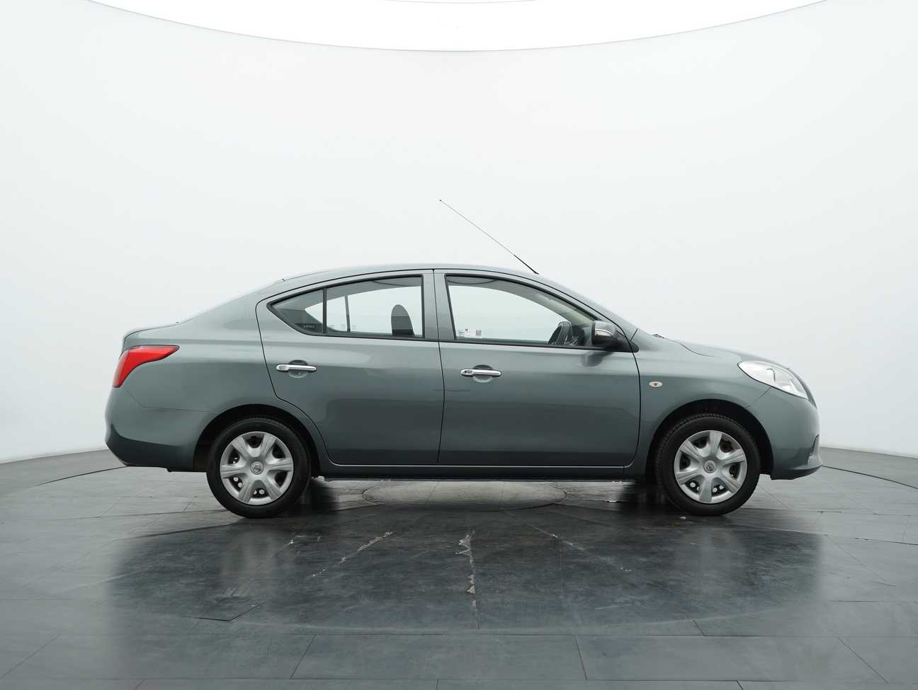 used 2013 Nissan Almera E 1.5