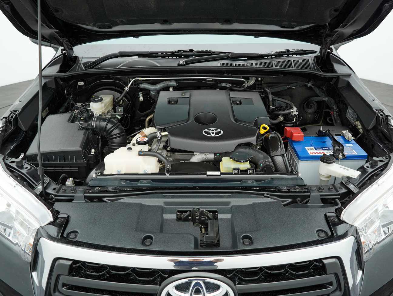 used 2019 Toyota HILUX DOUBLE CAB LE 4X4 2.4