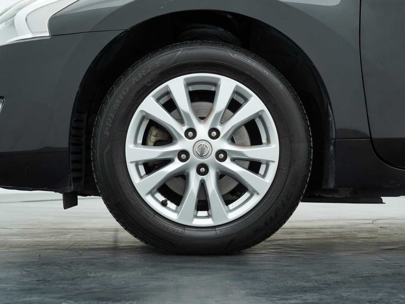 terpakai 2015 Nissan Teana XE 2.0