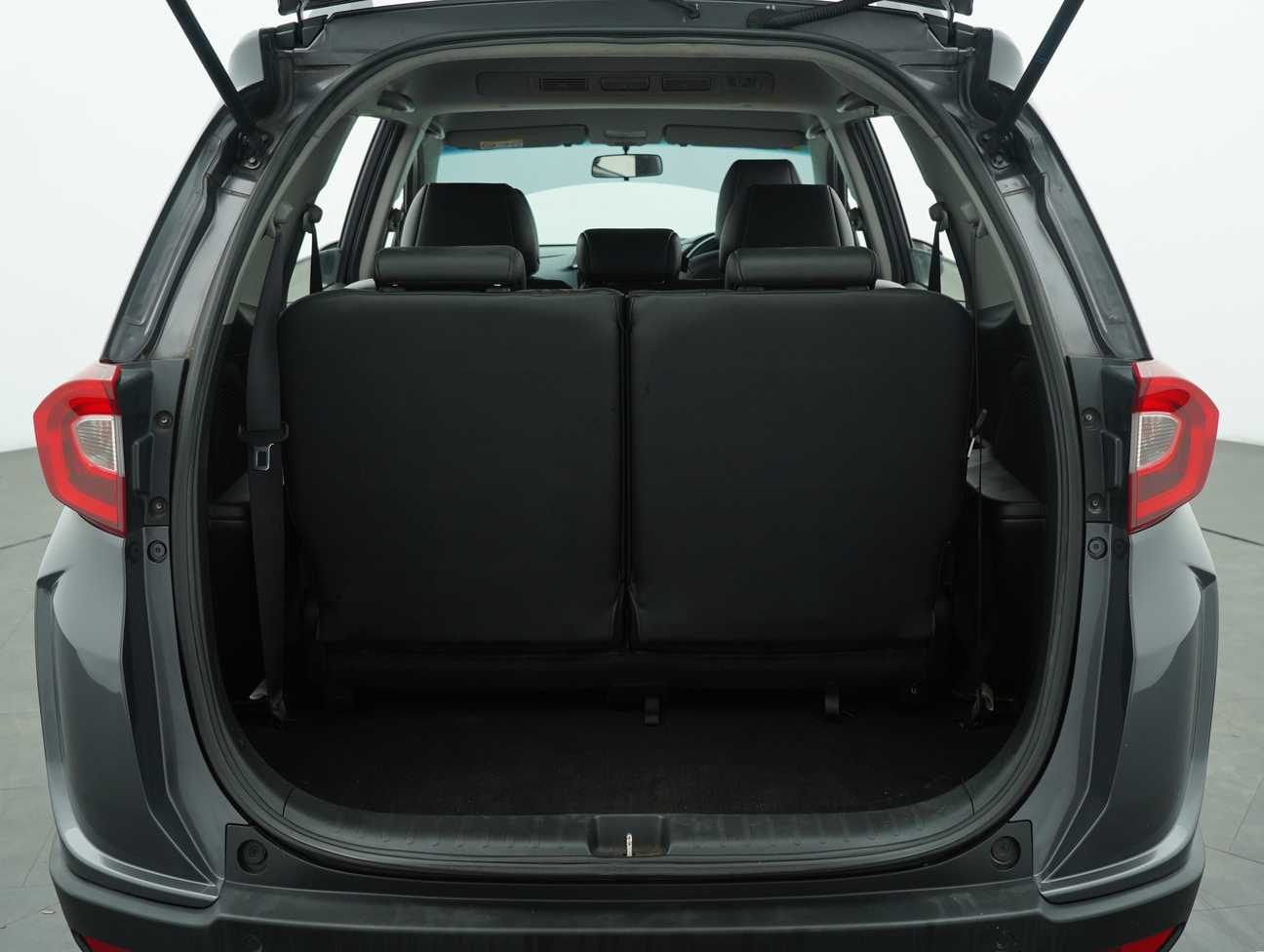 used 2018 Honda BR-V V 1.5