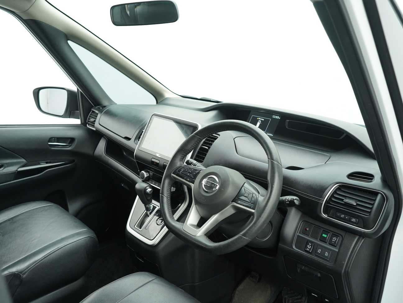 terpakai 2019 Nissan Serena S-Hybrid High-Way Star 2.0