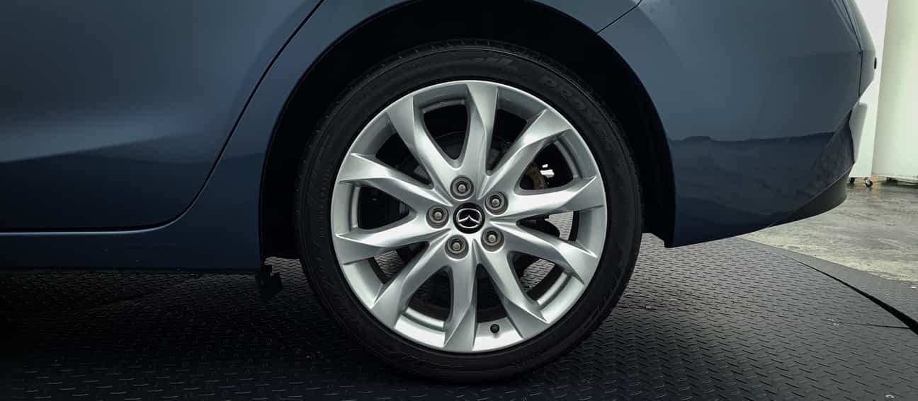 used 2015 Mazda 3 SEDAN SKYACTIV-G (CKD) 2.0