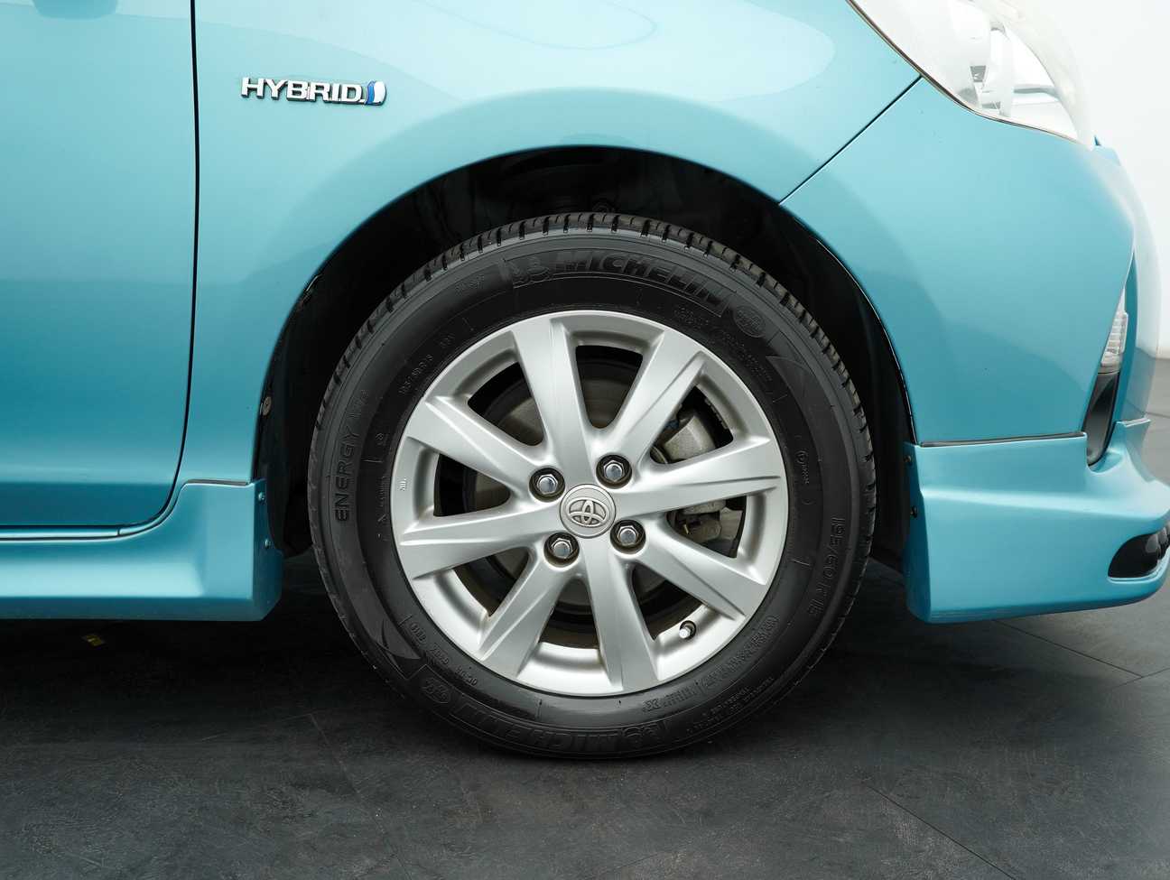 used 2013 Toyota Prius C Hybrid 1.5