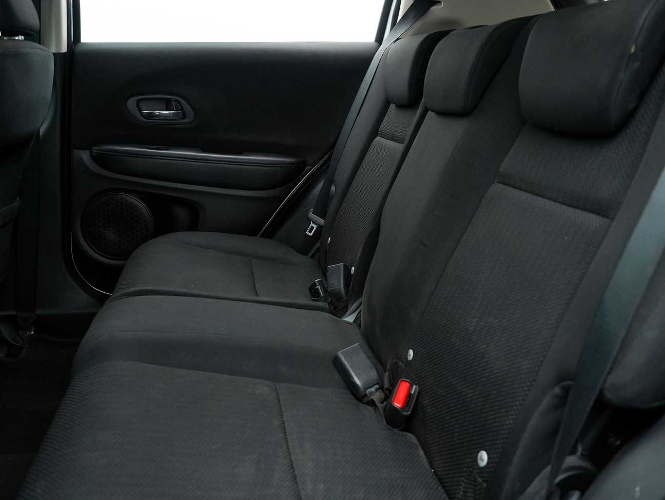 terpakai 2016 Honda HR-V E 1.8