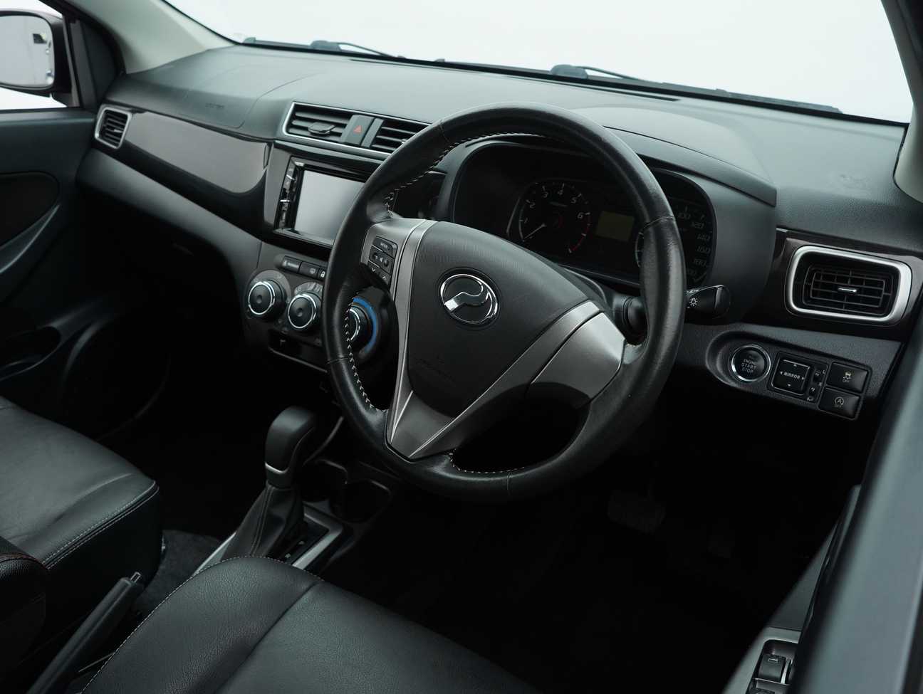 terpakai 2018 Perodua Bezza Advance 1.3