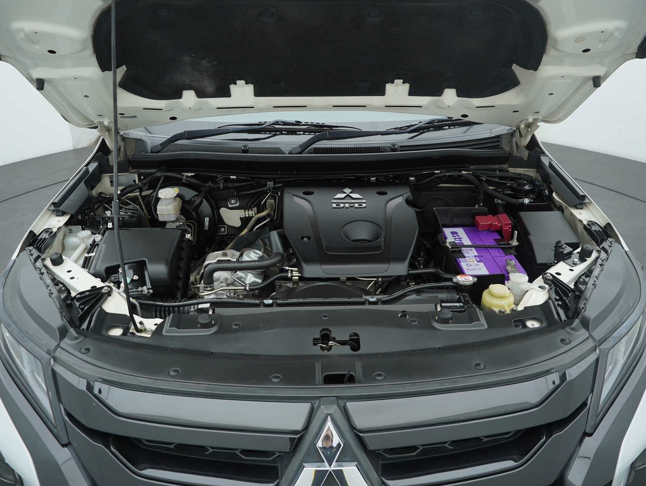 used 2021 Mitsubishi Triton VGT Athlete Dual Cab 4X4 2.4