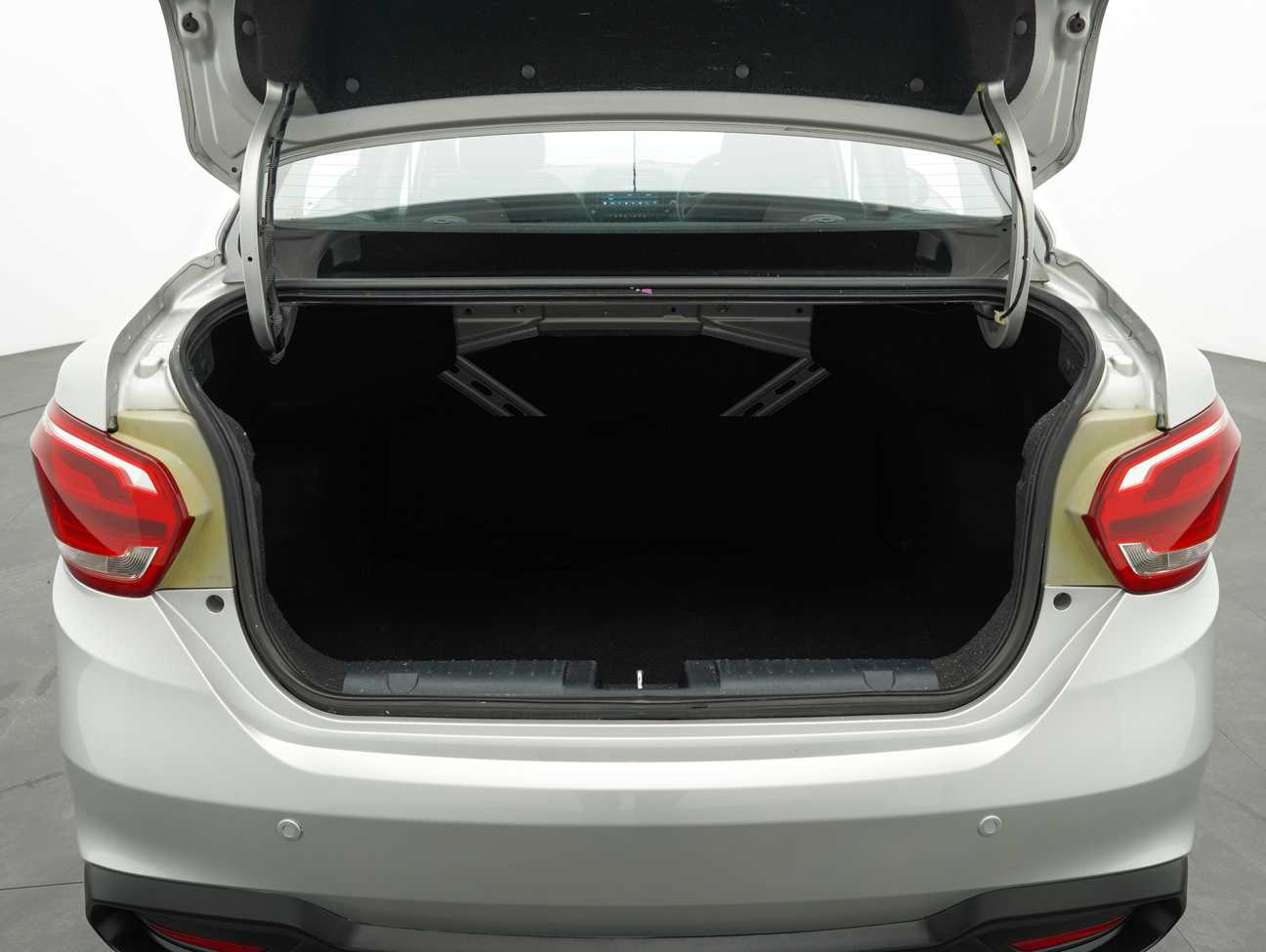 used 2016 Proton Persona Standard 1.6