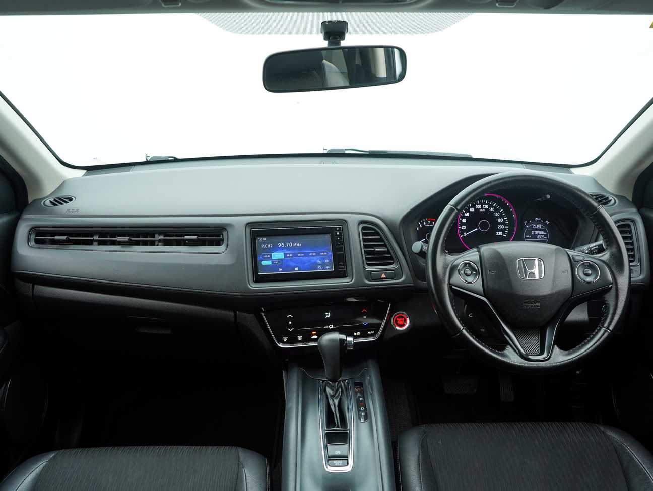 terpakai 2020 Honda HR-V E 1.8