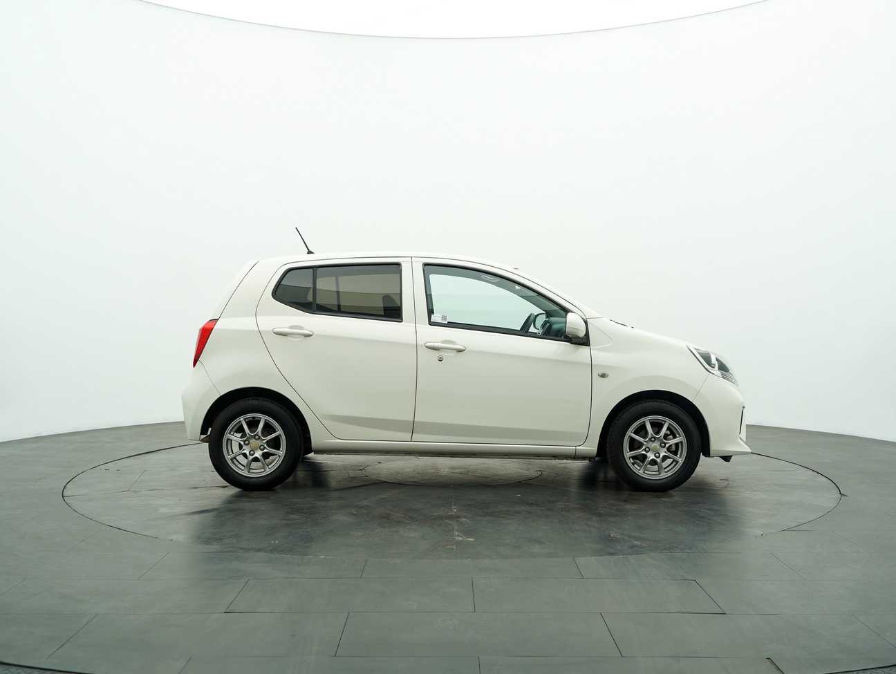 terpakai 2021 Perodua AXIA GXtra 1.0
