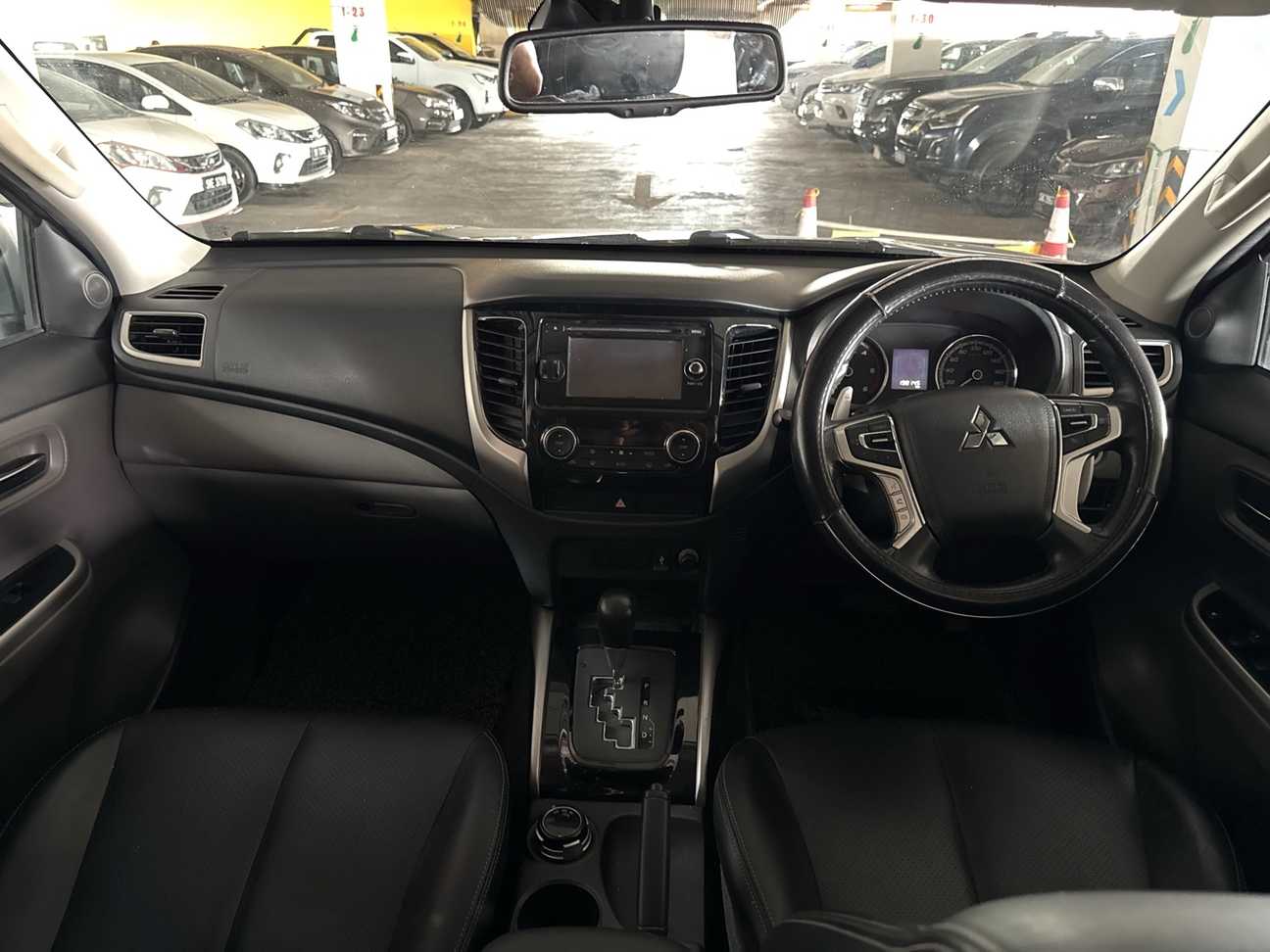 used 2017 Mitsubishi Triton VGT Adventure Dual Cab 4X4 2.4