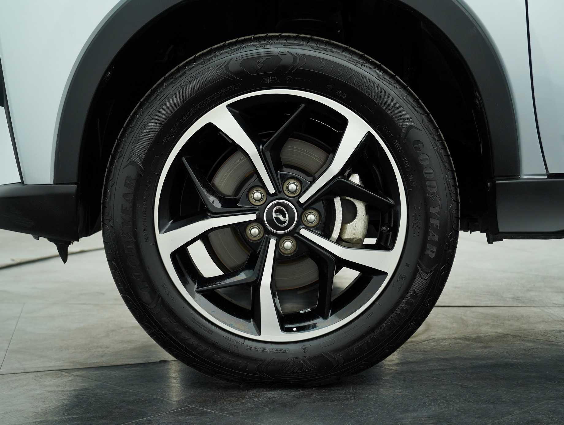 terpakai 2020 Perodua Aruz AV 1.5