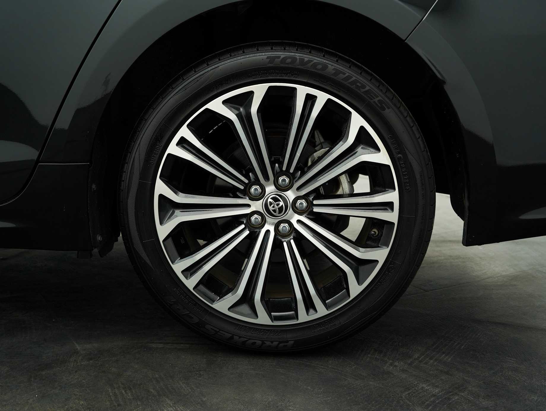 used 2019 Toyota Corolla Altis G 1.8