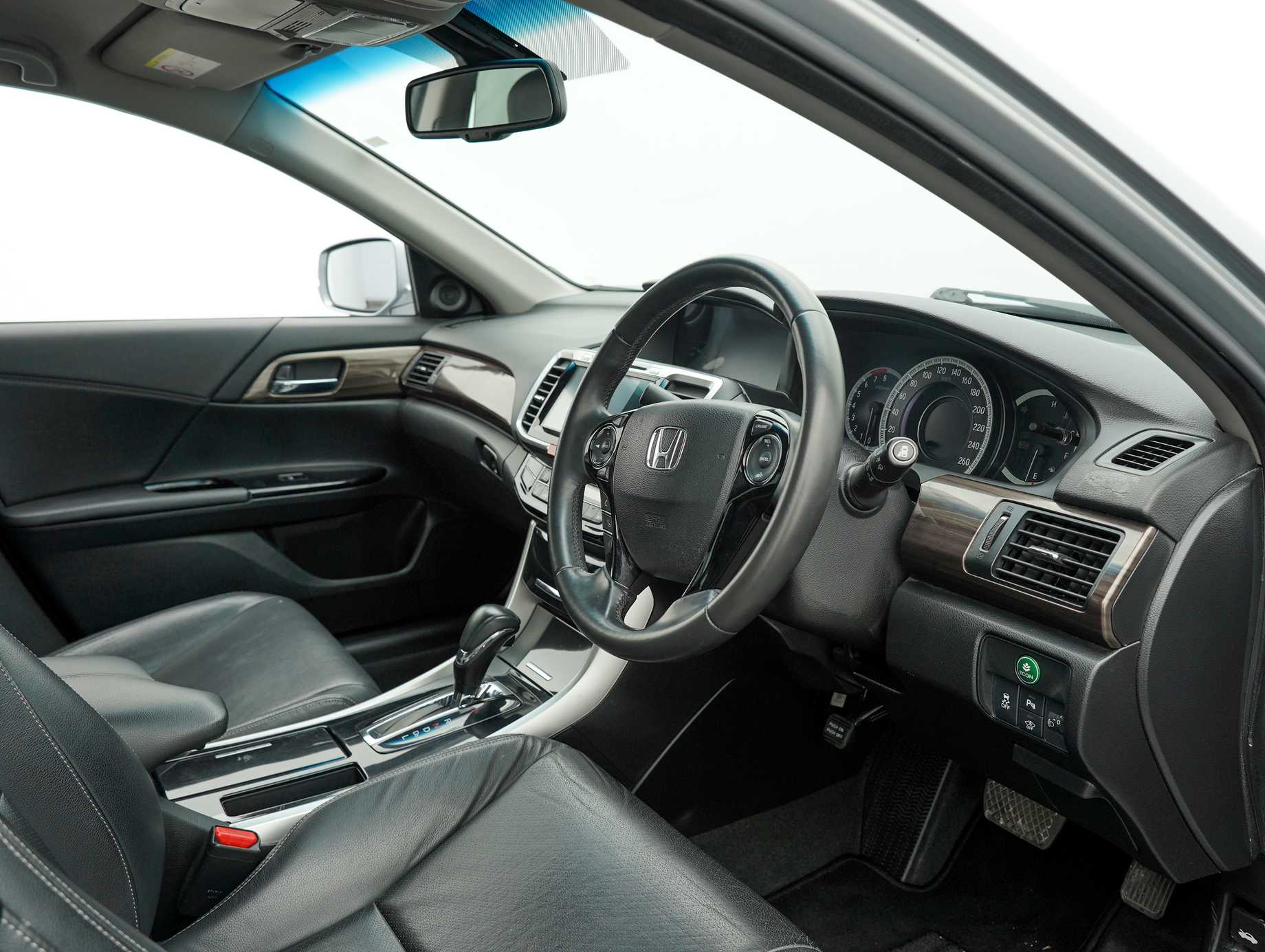 used 2017 Honda Accord i-VTEC VTi-L 2.0