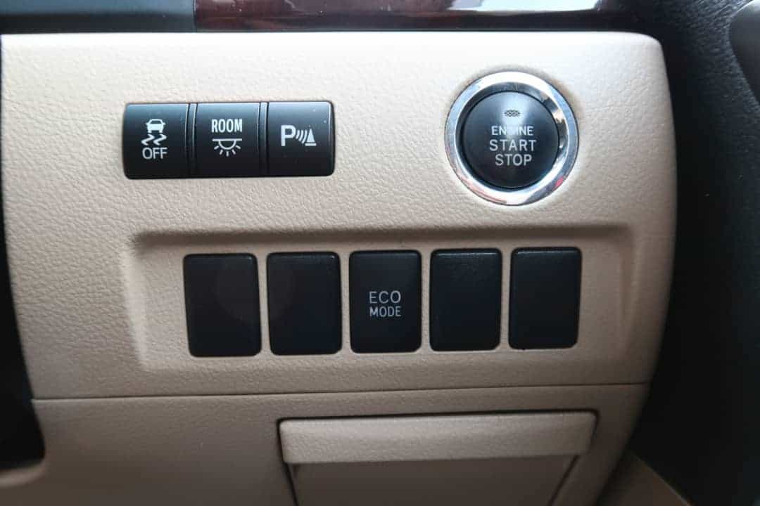 used 2013 Toyota VELLFIRE DBA-ANH20W 2.4