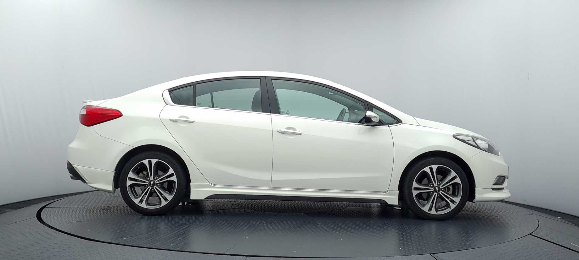 used 2015 Kia CERATO YD 1.6