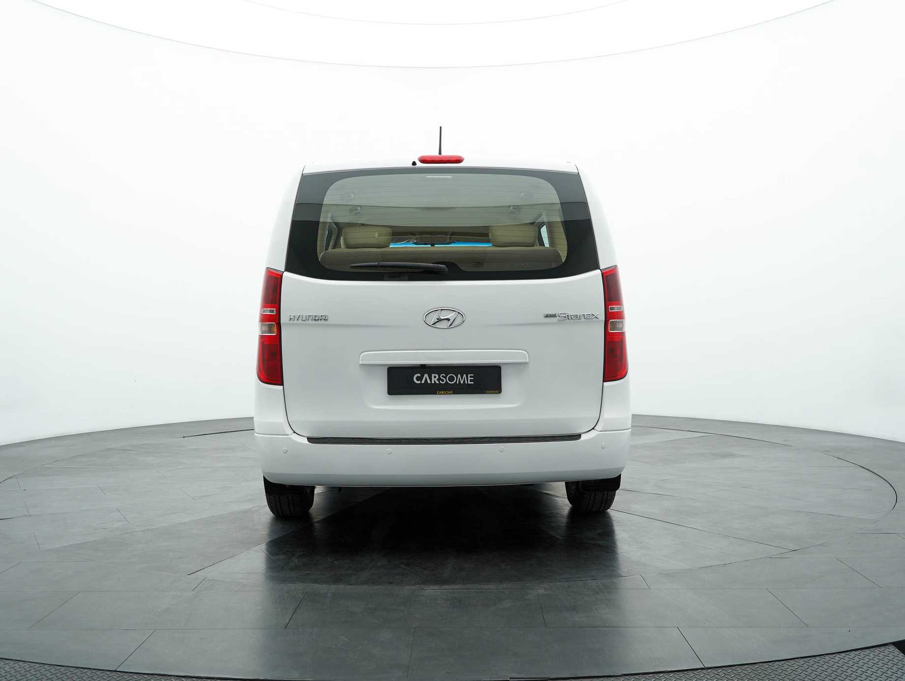terpakai 2020 Hyundai Grand Starex Executive 2.5
