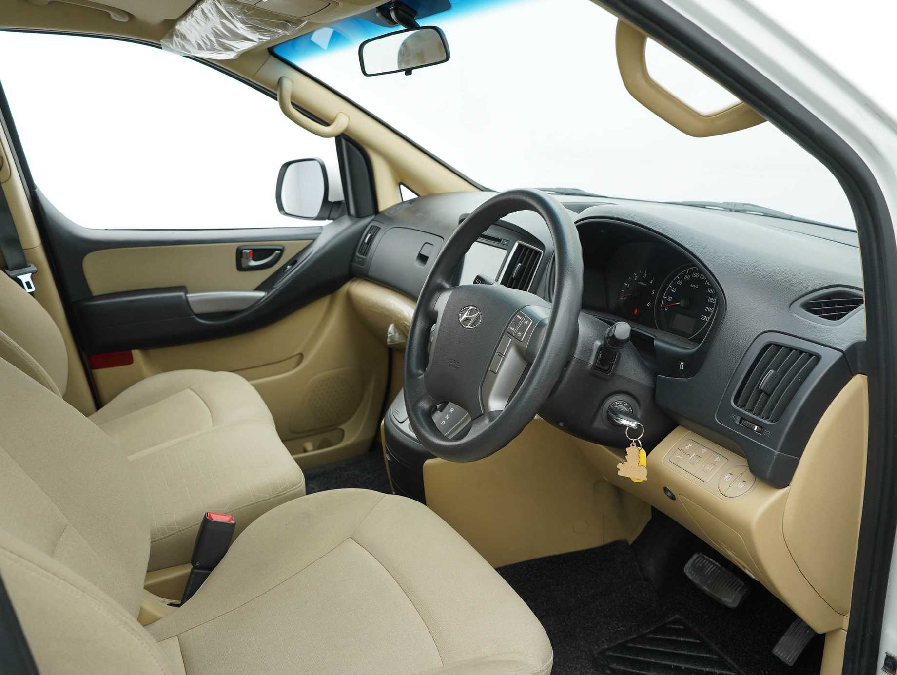 terpakai 2020 Hyundai Grand Starex Executive 2.5