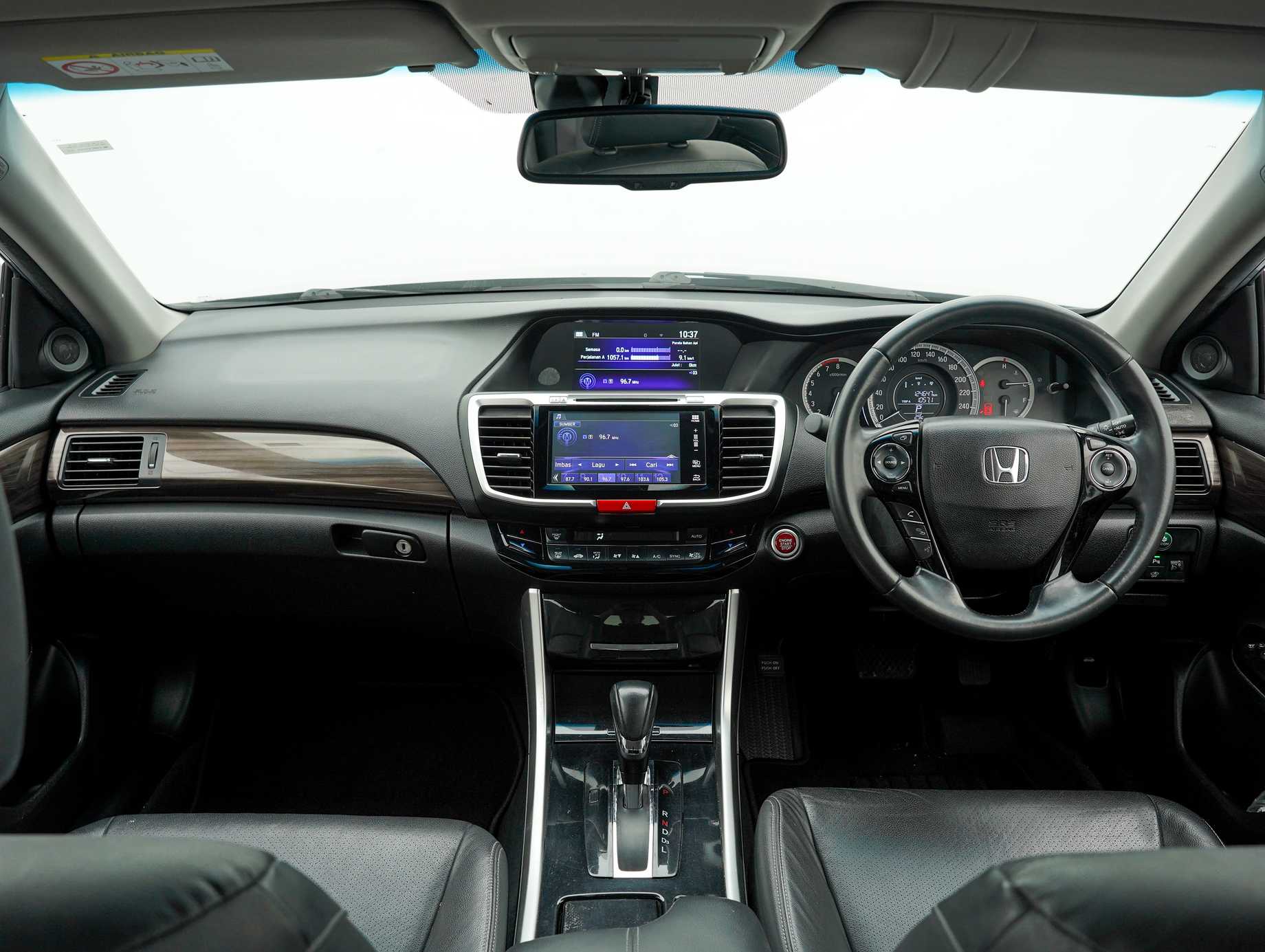 used 2017 Honda Accord i-VTEC VTi-L 2.0