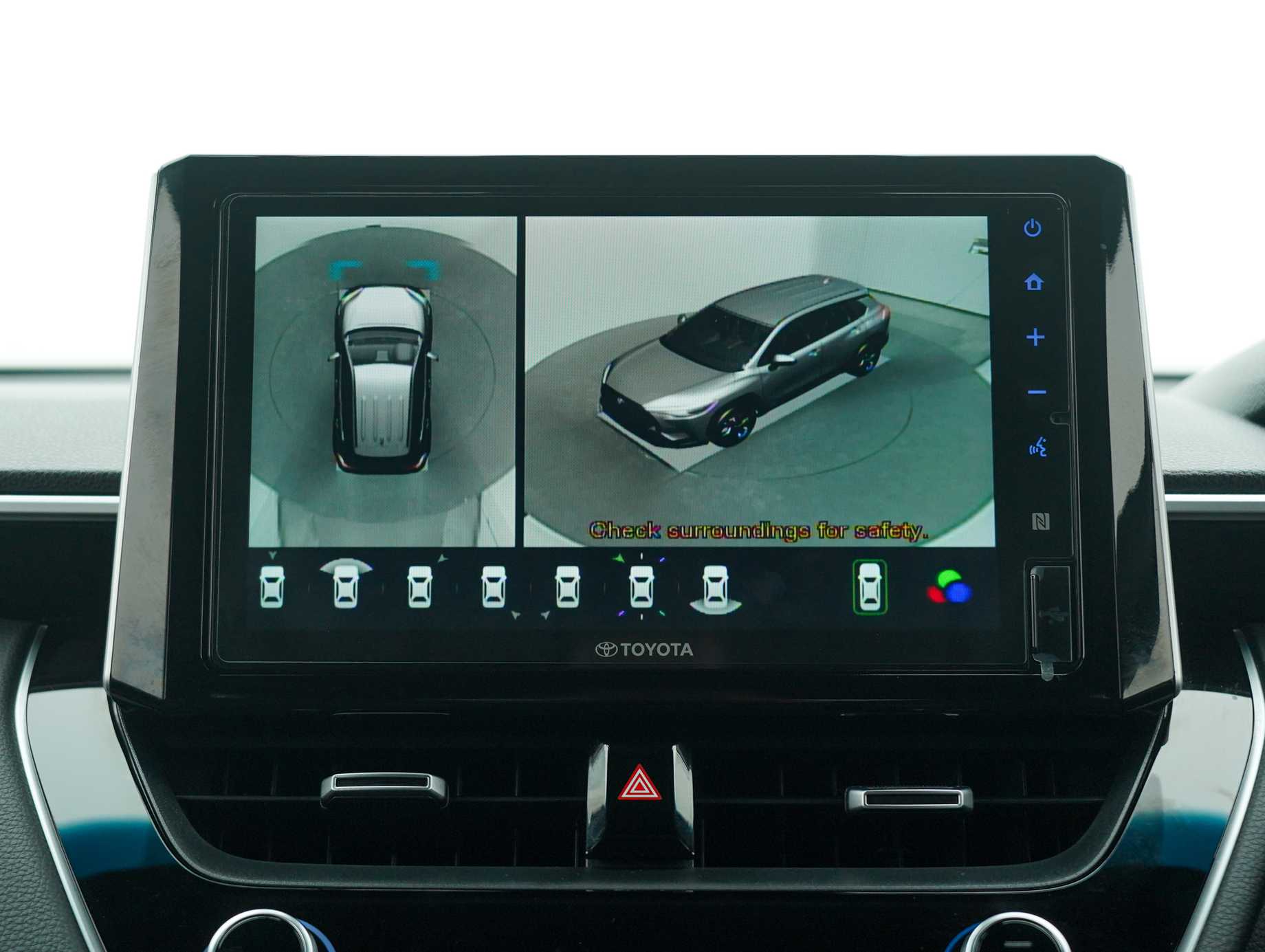 used 2023 Toyota Corolla Cross V 1.8