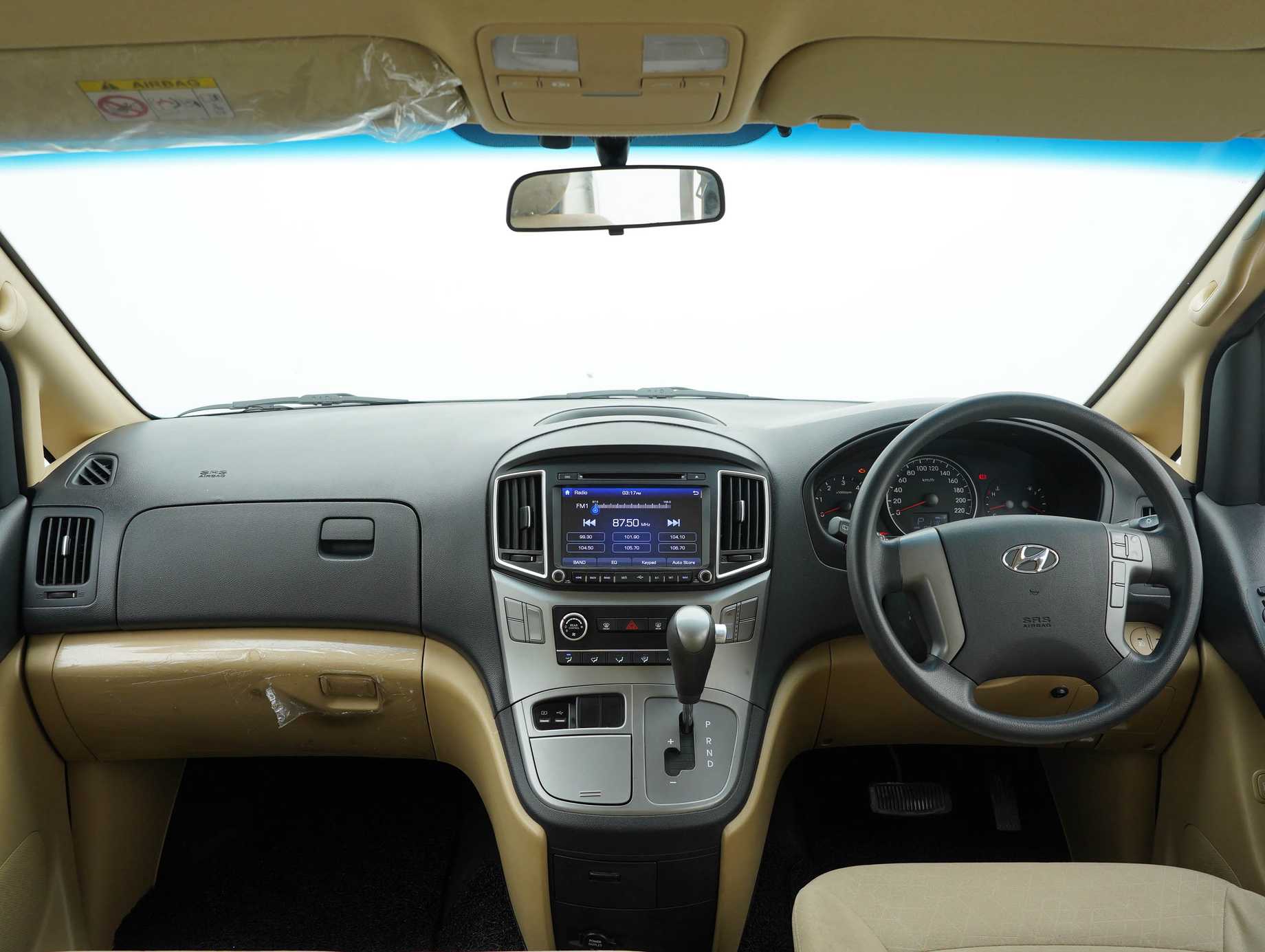 terpakai 2020 Hyundai Grand Starex Executive 2.5