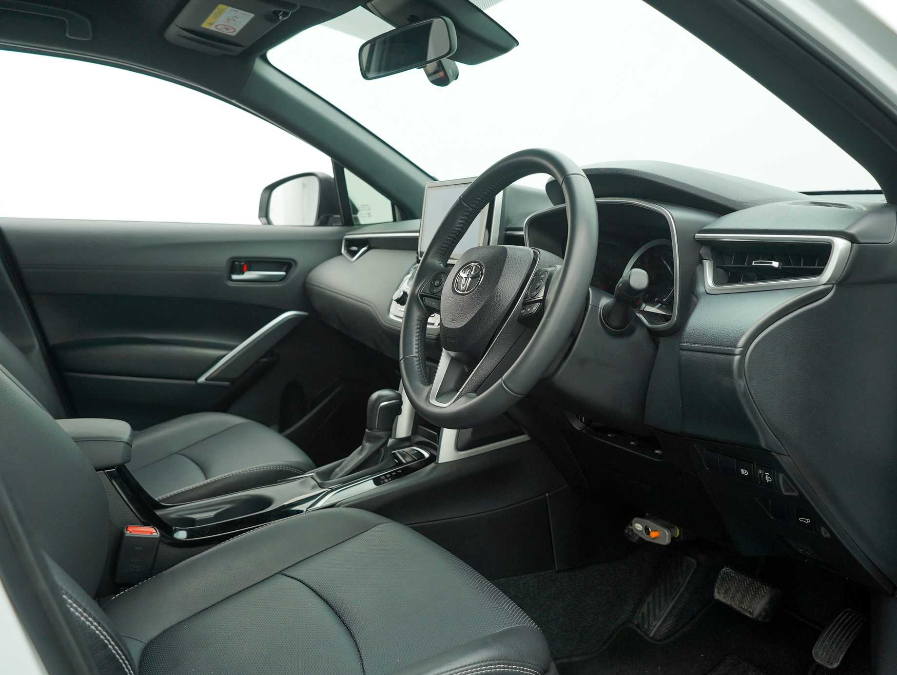 used 2021 Toyota Corolla Cross V 1.8