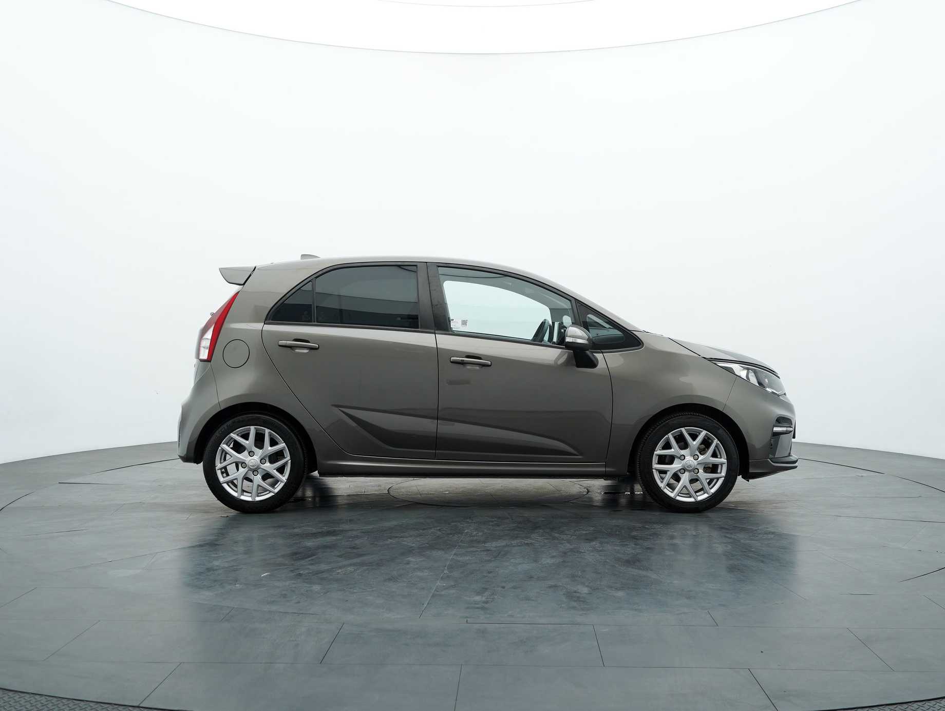 used 2022 Proton Iriz Executive 1.6