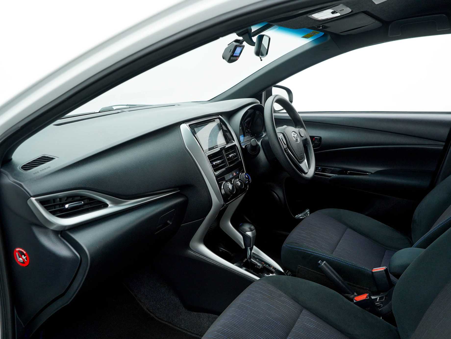 terpakai 2020 Toyota Yaris E 1.5