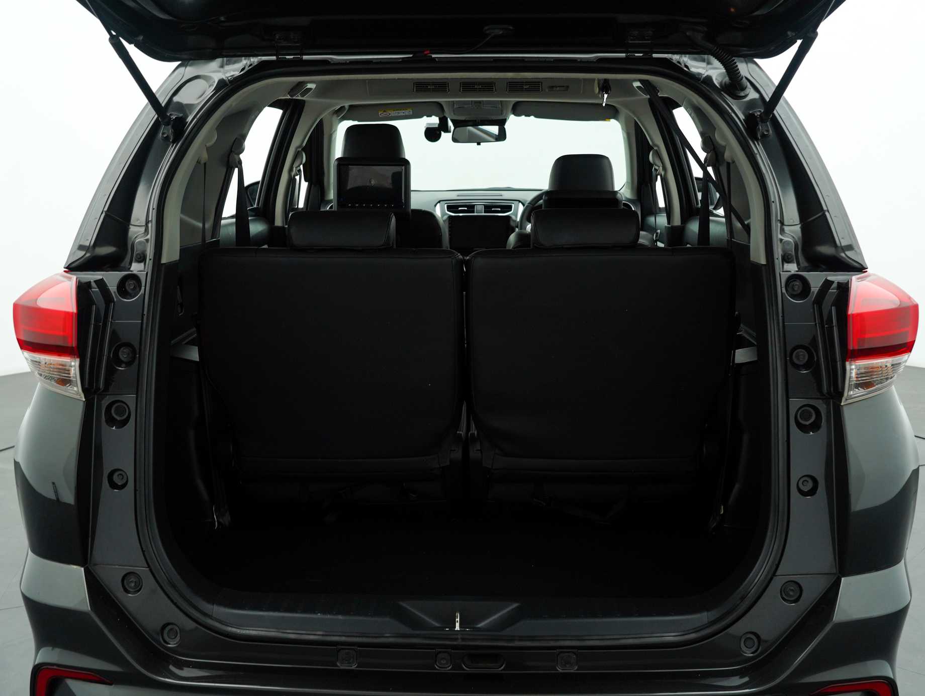 terpakai 2019 Perodua Aruz AV 1.5